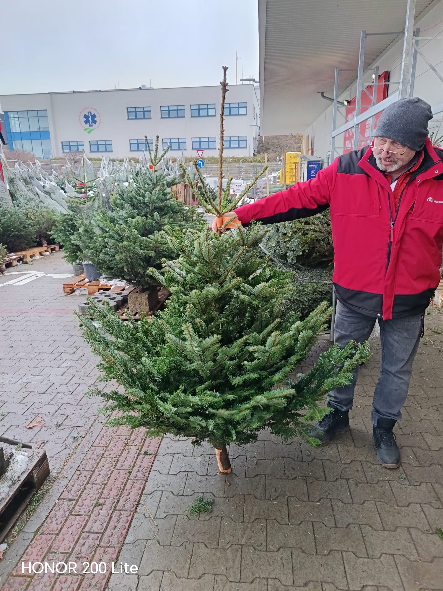Soutěž o Vánoční stromečky od UNIHOBBY
