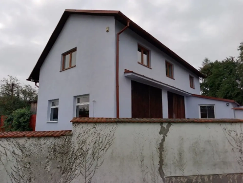Pronájem rodinného domu 120 m², pozemek 400 m² Věž - Leština 25 000 Kč/měsíc