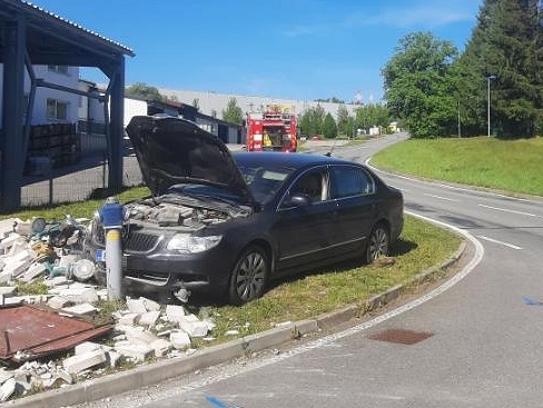 Nehoda v Humpolci poškodila plynovou přípojku, provoz už je obnoven