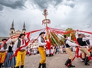 Zaplétání máje a májový jarmark a Den růžových vín