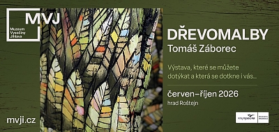 Dřevomalby Tomáše Záborce na Roštejně
