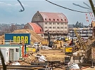 VIDEO: začala stavba opěrných zdí u silnice k novému terminálu