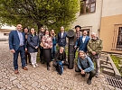 VIDEO: Jihlavská poezie, písně a pověsti. Před knihovnou je Poesiomat