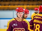 Souboj s nováčkem rozhodli junioři v samostatných nájezdech