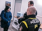 V noci se procházím, abych neumrzla